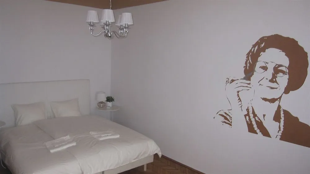 Nobel Suites Краков 3*,  Польша
