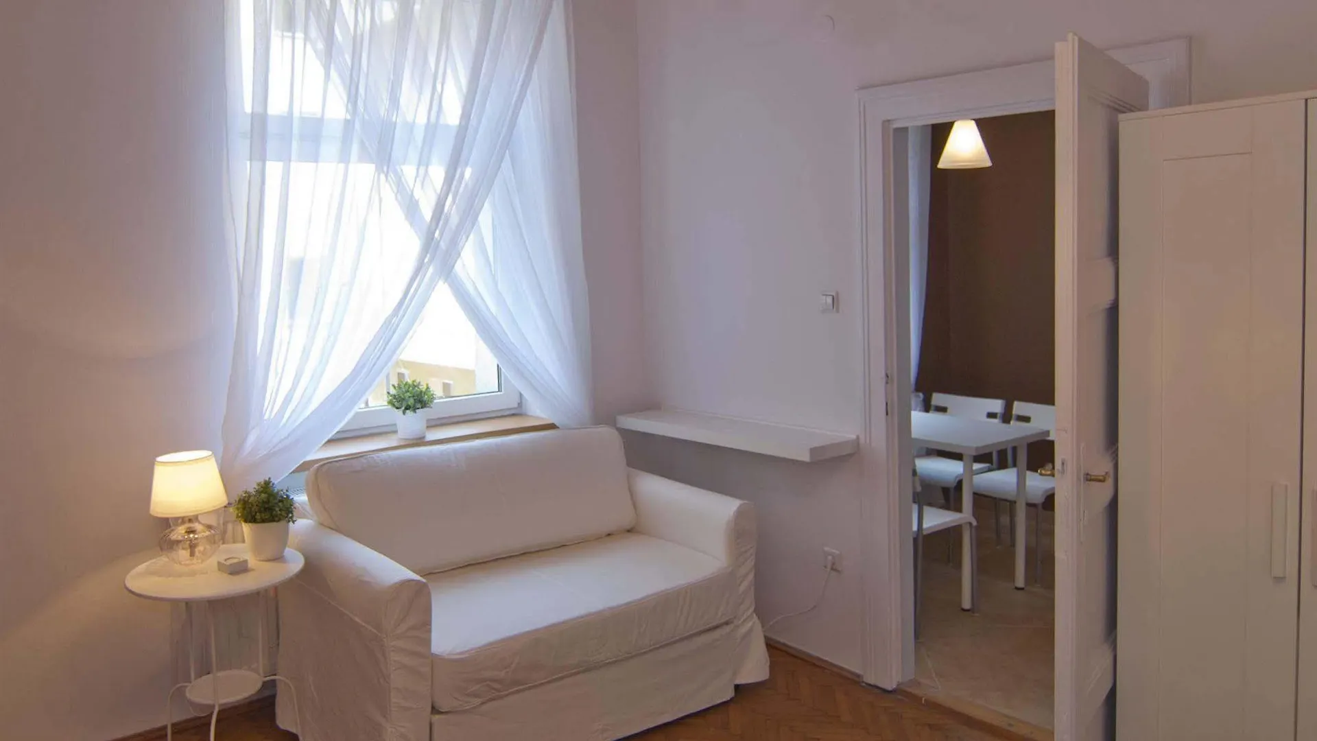 Nobel Suites Cracovia 3*,